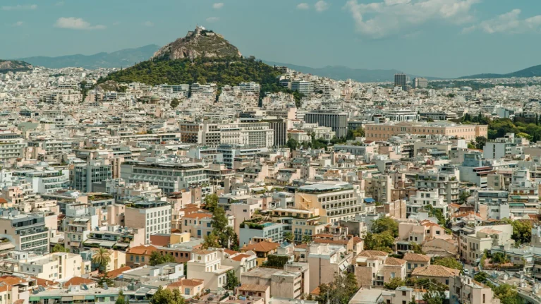 Servicers: Οι νέες ρυθμίσεις με αριθμούς και τι αλλάζει για τους οφειλέτες και πόσα μπορούν να κερδίσουν